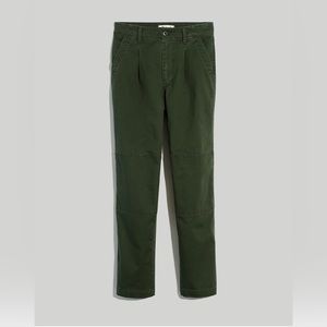 Madewell - The Perfect Straight Pant in Dark Forest Wash: Pleated Edition